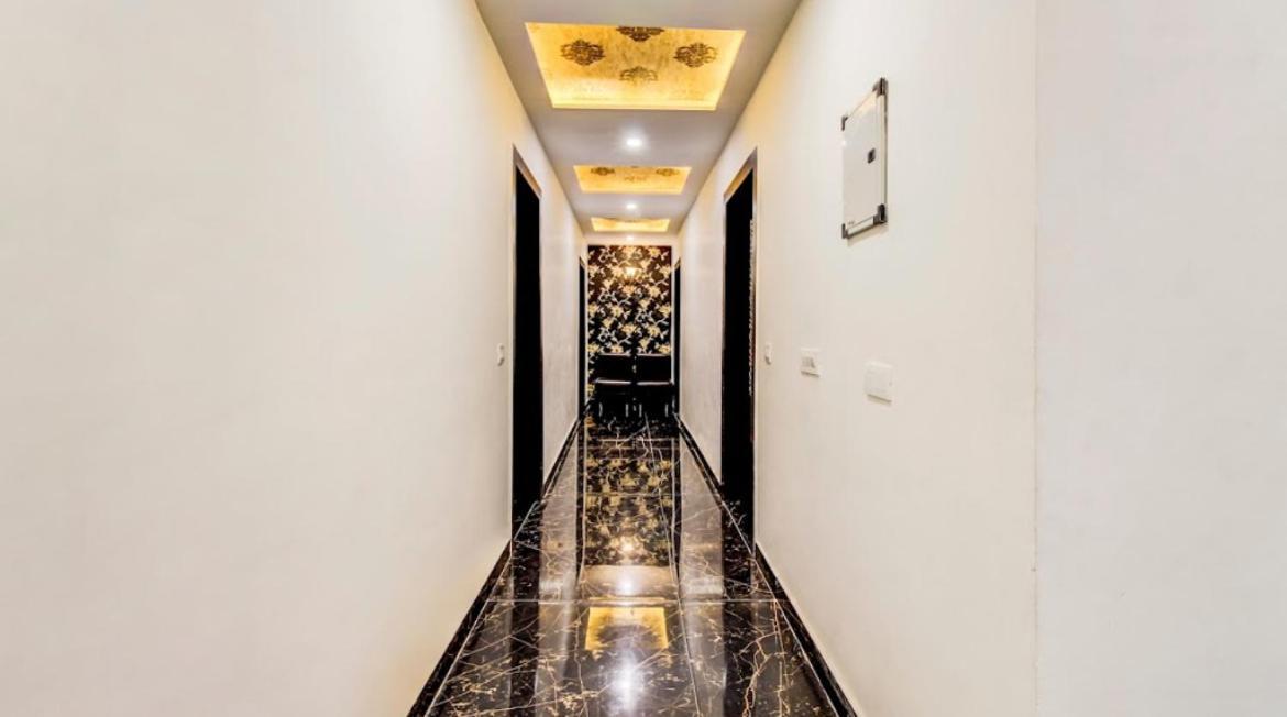 Hotel Blossom Rooms - Fully Ac Tājganj Exterior foto